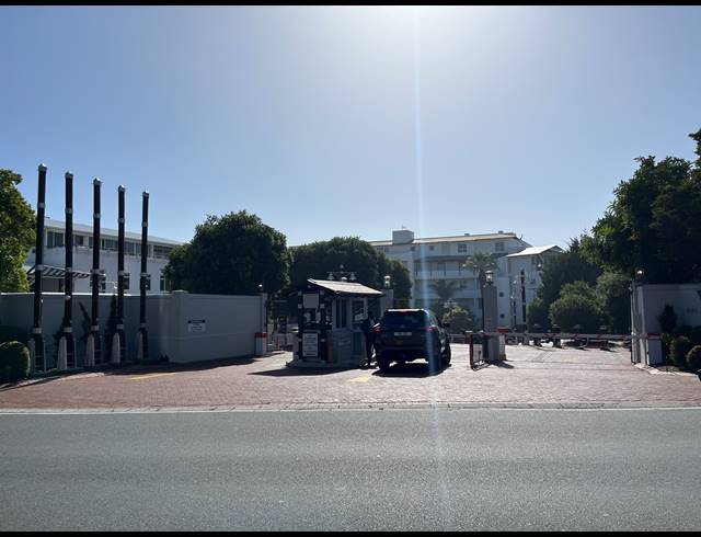 115M² OFFICE TO LET IN MOUILLE POINT